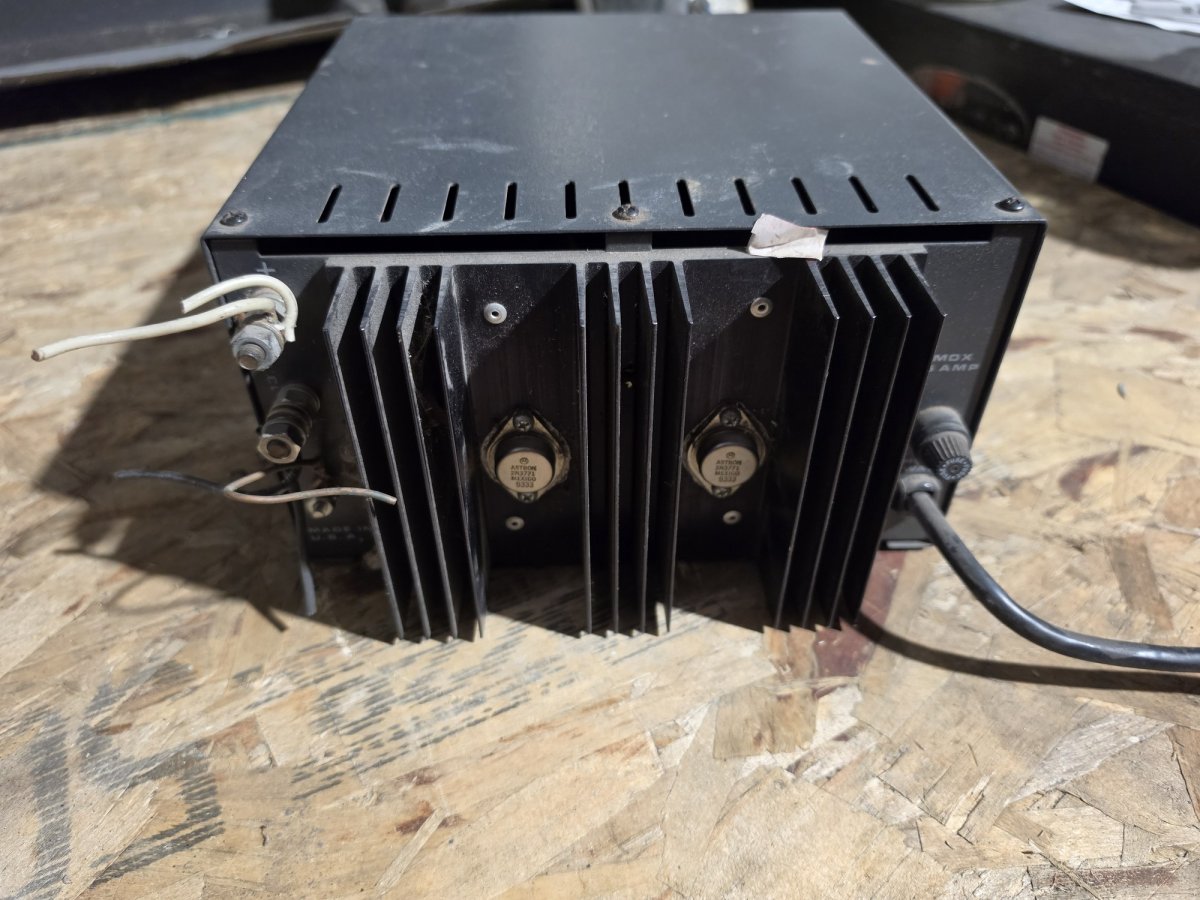 Astron RS-20A 13.8V 20A Linear Power Supply (Used, Works), image 3
