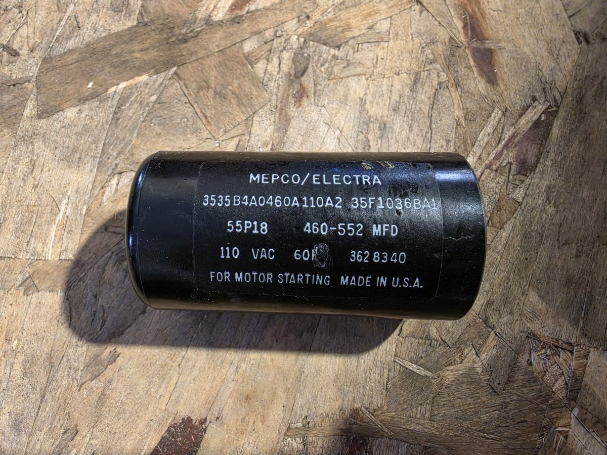 Mepco/Electra Motor Start Capacitor 460-552 MFD 110VAC 60Hz, Made in USA (New Old Stock)