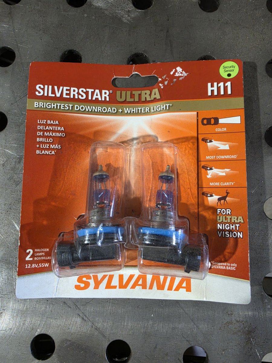 Sylvania SilverStar Ultra H11 Headlight Bulbs (2-Pack) – New