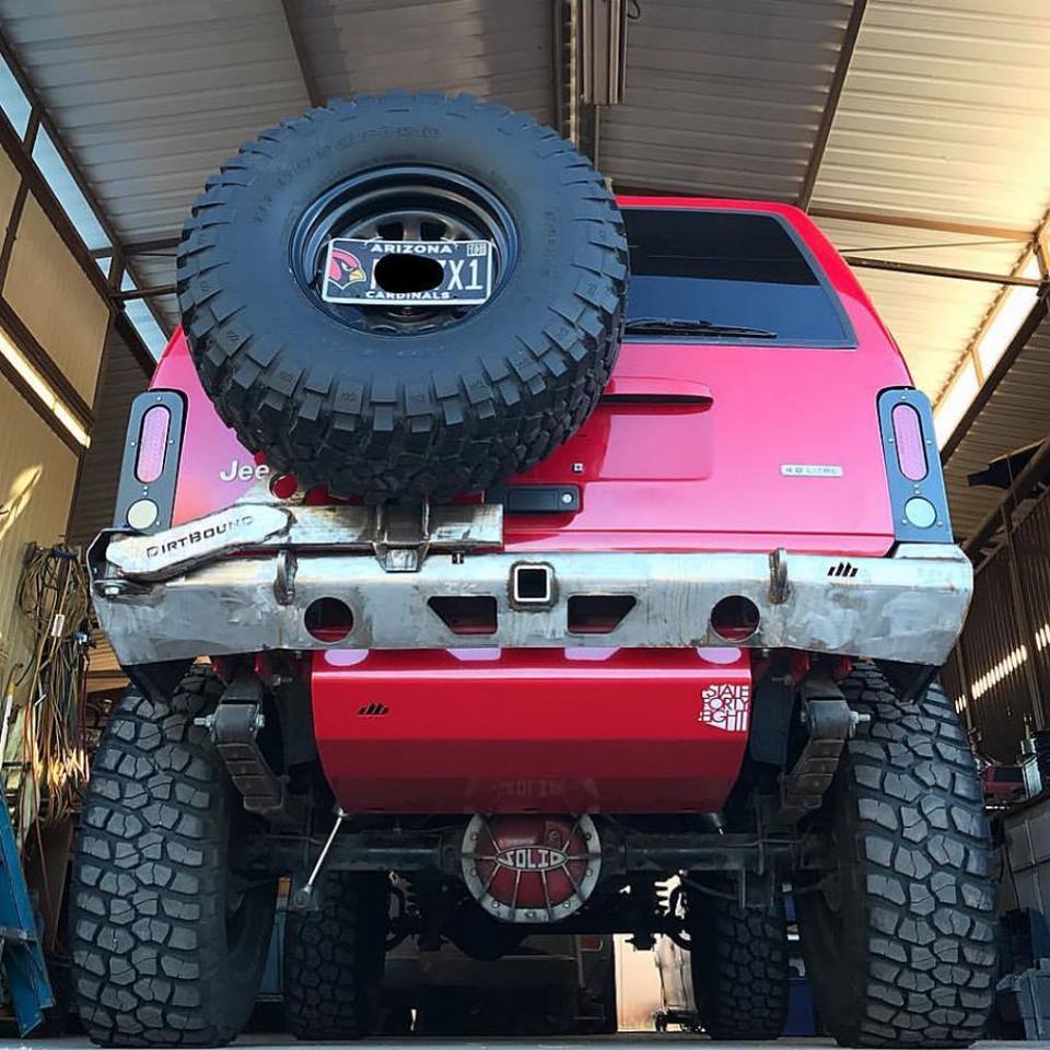 Mojave Tire Carrier – Standard Bumper – Jeep Cherokee XJ