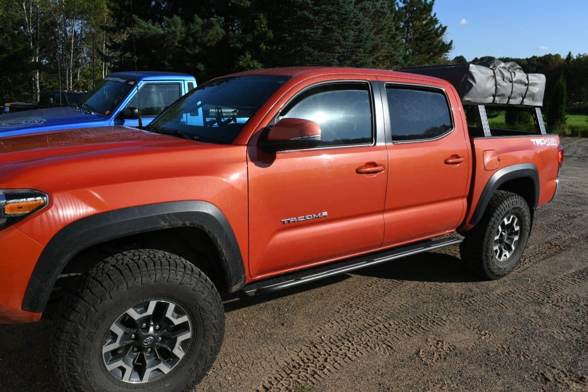 Deluxe Rock Sliders – Toyota Tacoma (3rd Gen, 2016–2023)