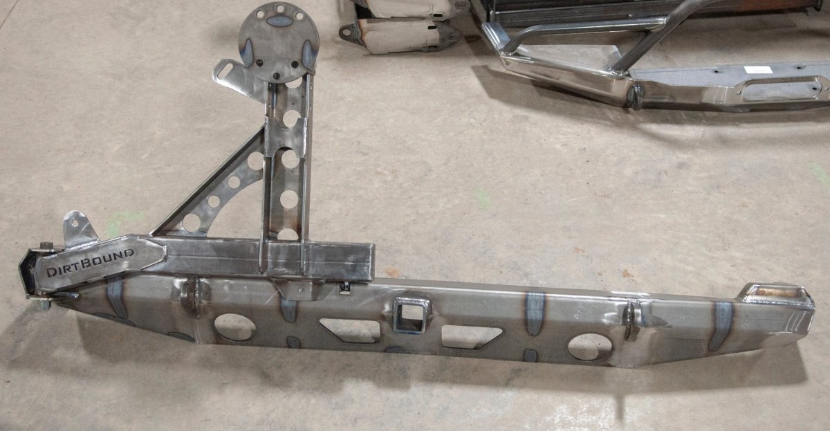 Mojave Tire Carrier – Cut & Fold Bumper – Jeep Cherokee XJ