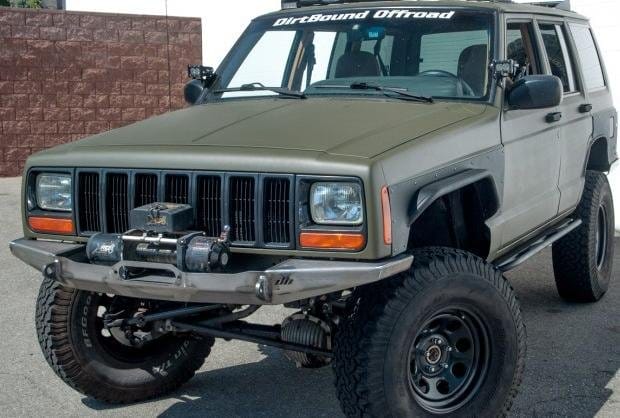 Manta Ray Front Winch Bumper – Jeep Cherokee XJ & Comanche MJ (1984–2001)