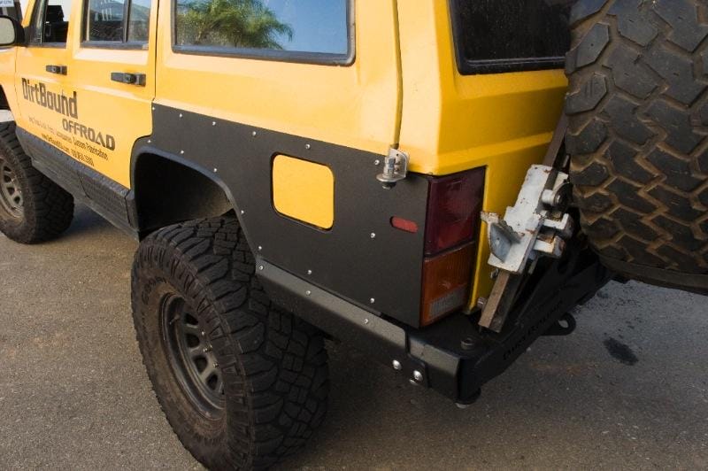 Rear Quarter Panel Armor with Tail Light Guard – Jeep Cherokee XJ (1984–2001)